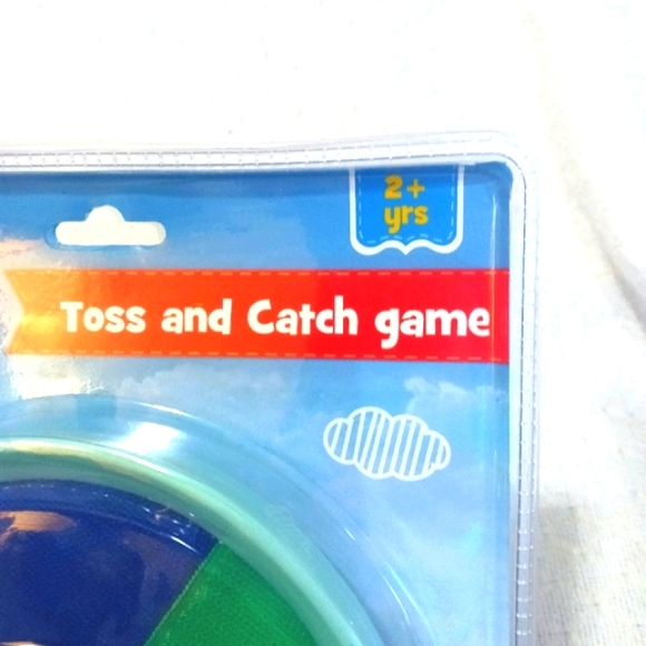 Little Tikes Toss and Catch Game Age 2+ - Picture 3 of 5